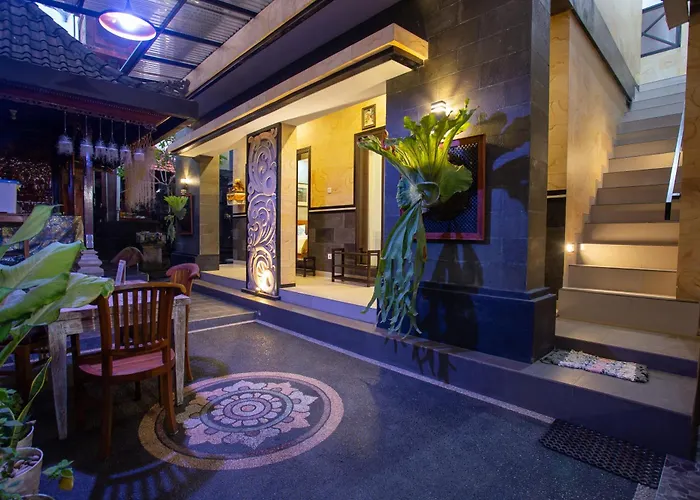 Kubu Indah ゲストハウス 4*